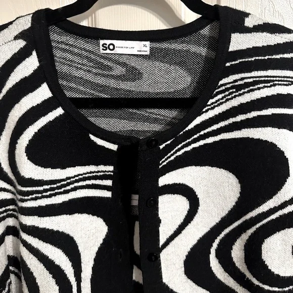 SO Women's Abstract Swirl Sweater Tank & Cardigan Set, Black & White, Sz XL - Picture 4 of 16